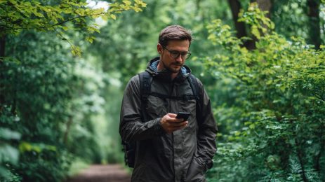 Yürüyüşte telefon kullanmak beyninizi sabote eder